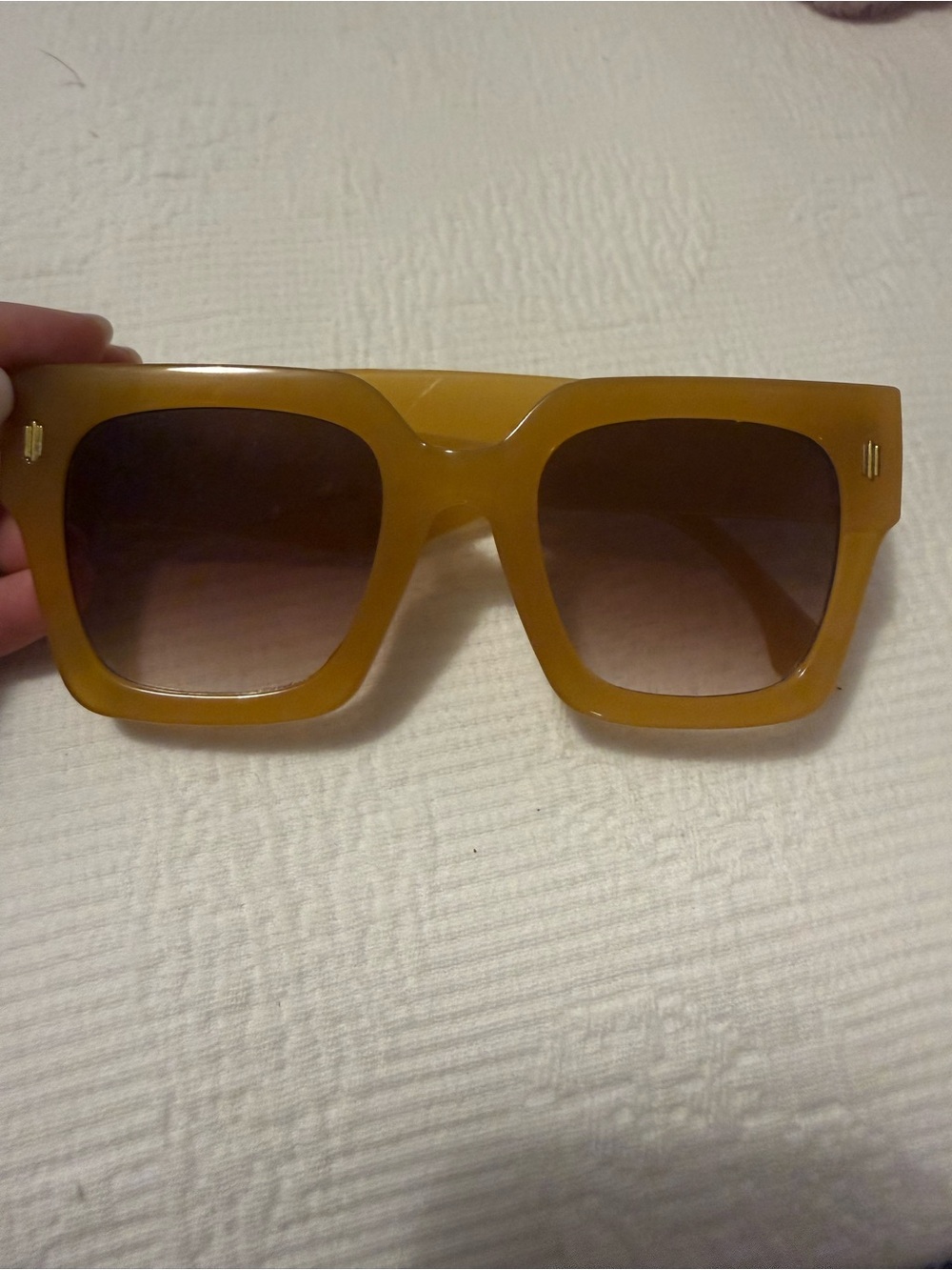 Stylish Oversized Amber Square Sunglasses - Women Accessories